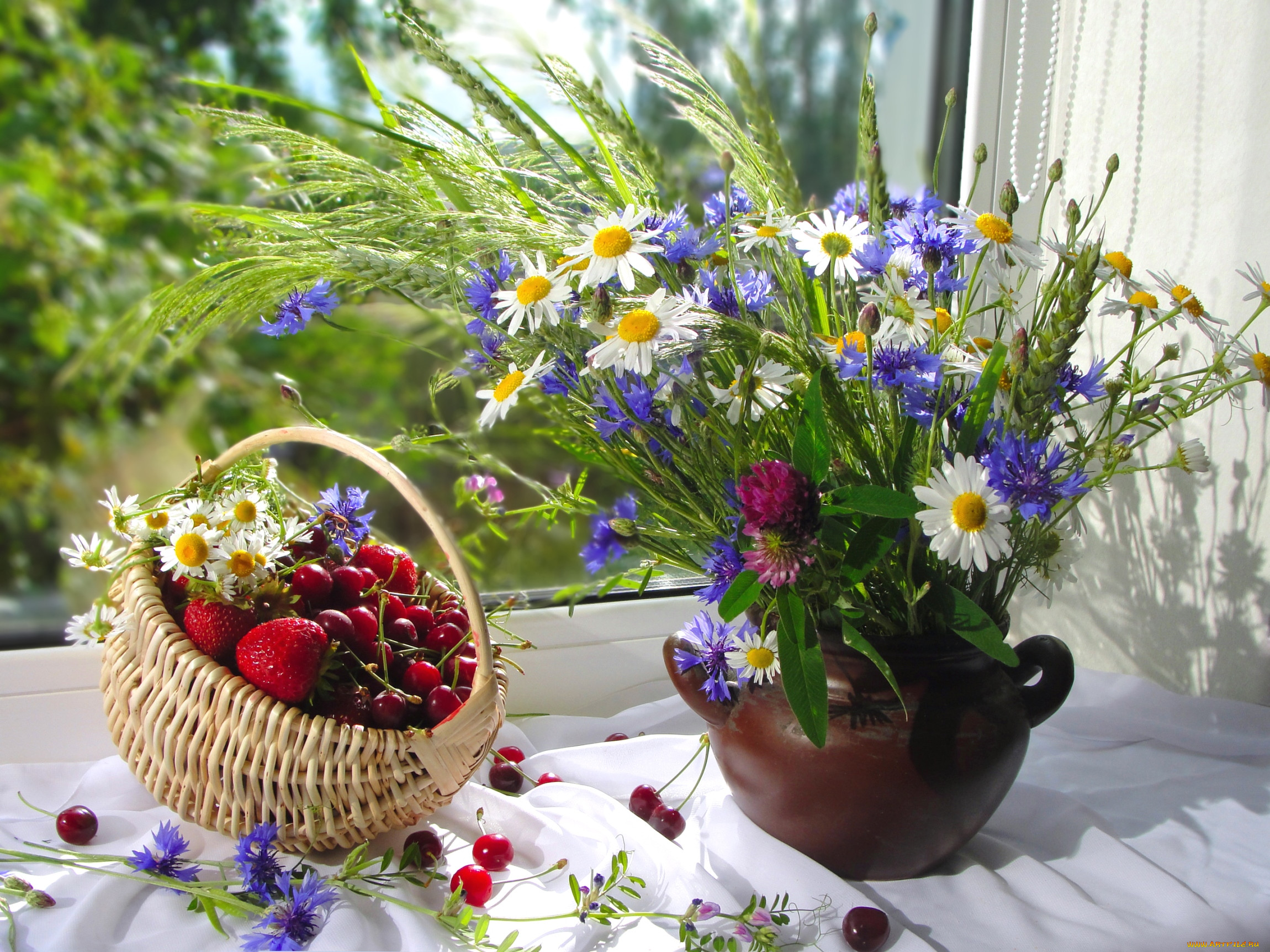 Хорошего начала летнего дня. Красивый летний букет. Летние цветы. Полевые цветы. Букет полевые цветы.